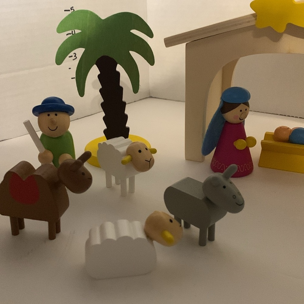 Adorable wooden Nativity scene, 15 pieces. Excellent condition. ππ«π΄πΌπ»π« - Picture 6 of 7